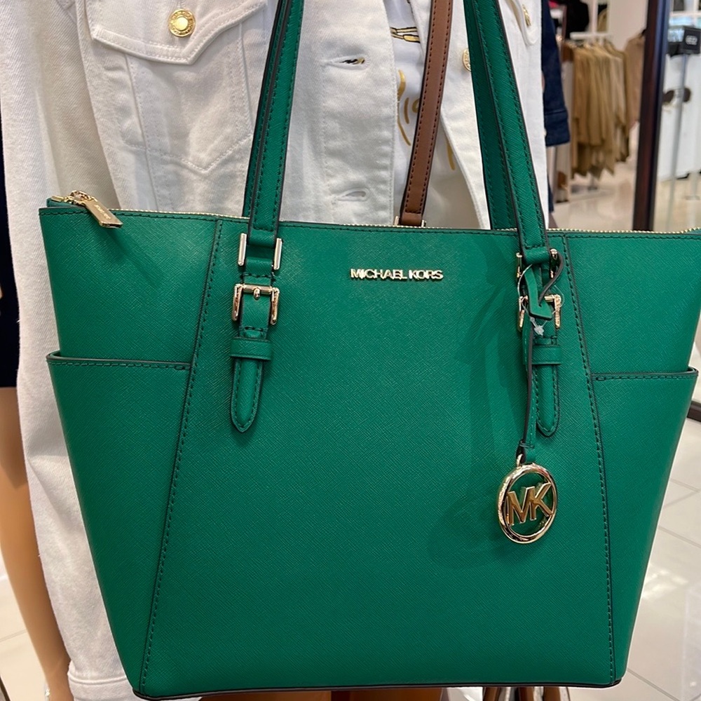 MICHAEL KORS Charlotte Large Leather Top-Zip Tote
Palmetto Green - Picture 13 of 15